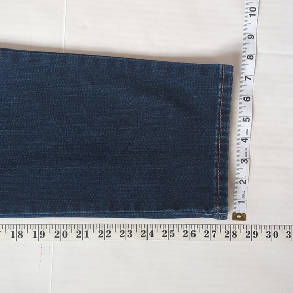 Lee Classic Fit Straight Leg Jeans 12P Blue Distressed Whiskering - Picture 16 of 16